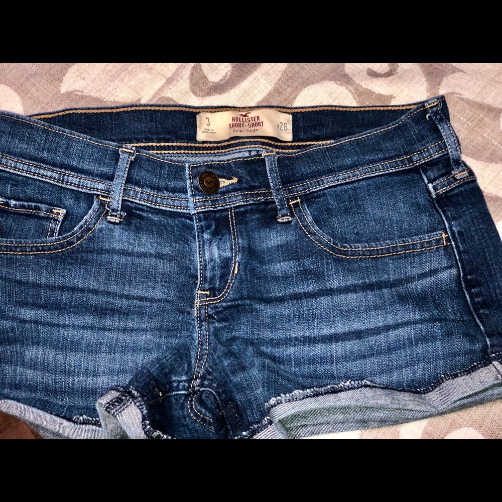 Hollister Short-Short Low Rise shorts